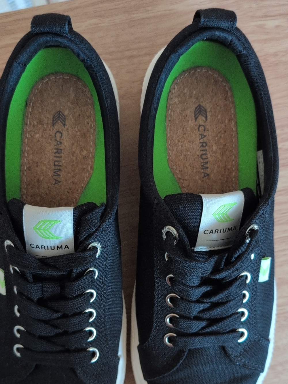 Cariuma Mens Black Canvas Sneakers with Neon Green Insole Accents - Picture 2 of 10